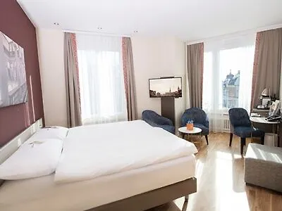 ***  Sorell Hotel Rex Zúrich Suiza